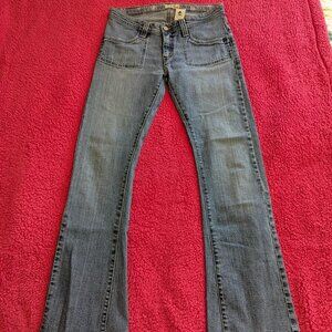 vintage Levi's y2k flare jeans